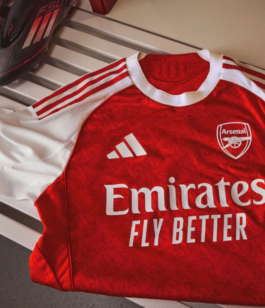 Welk Arsenal shirt is leuk als cadeau?